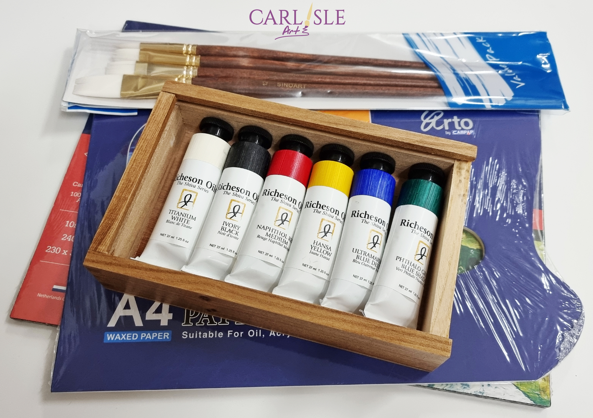 Sennelier : Artist Oil Color : Wooden Box Set : 22 x 40ml with Accessories